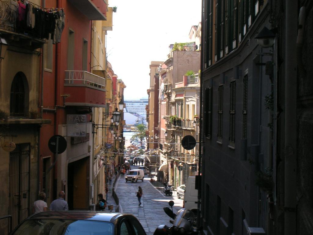 Albergo La Perla Cagliari Ngoại thất bức ảnh